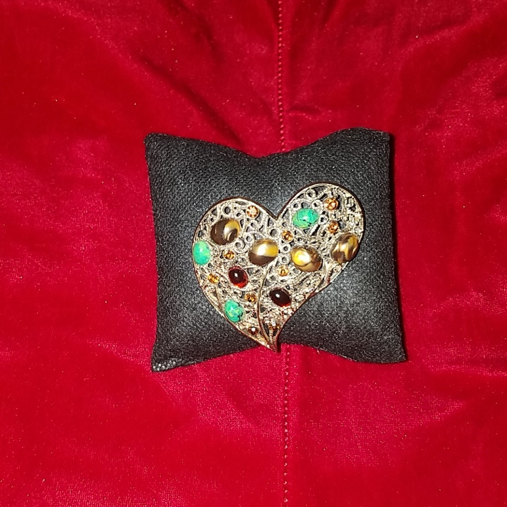 Heart Broch